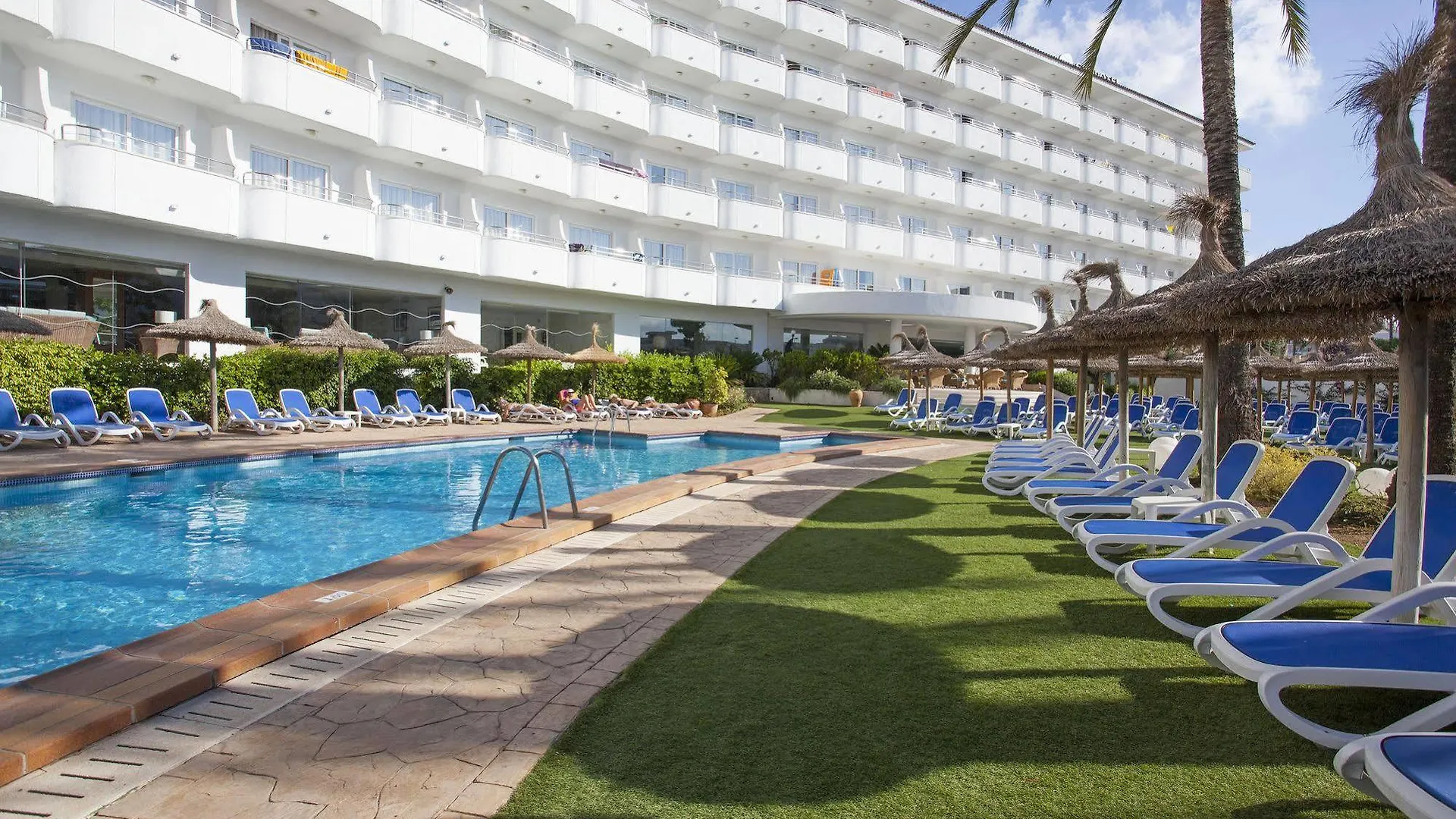 Grupotel Maritimo Port de Alcudia  Hotel